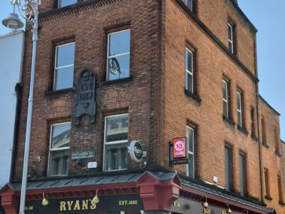Ryans Bar
